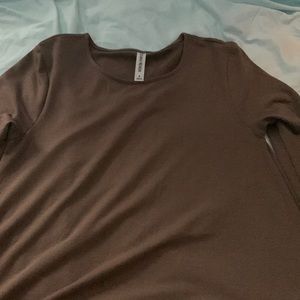 Long sleeve shirt, great condition. Never worn